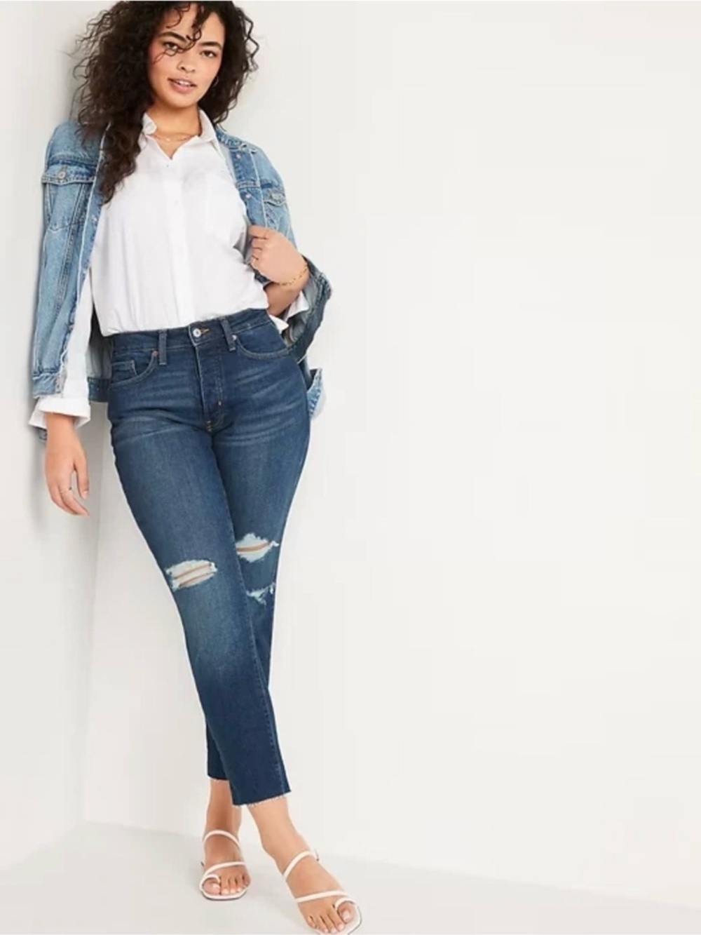 Old Navy NWT Curvy High-Rise OG Straight Distressed Jeans Size 14